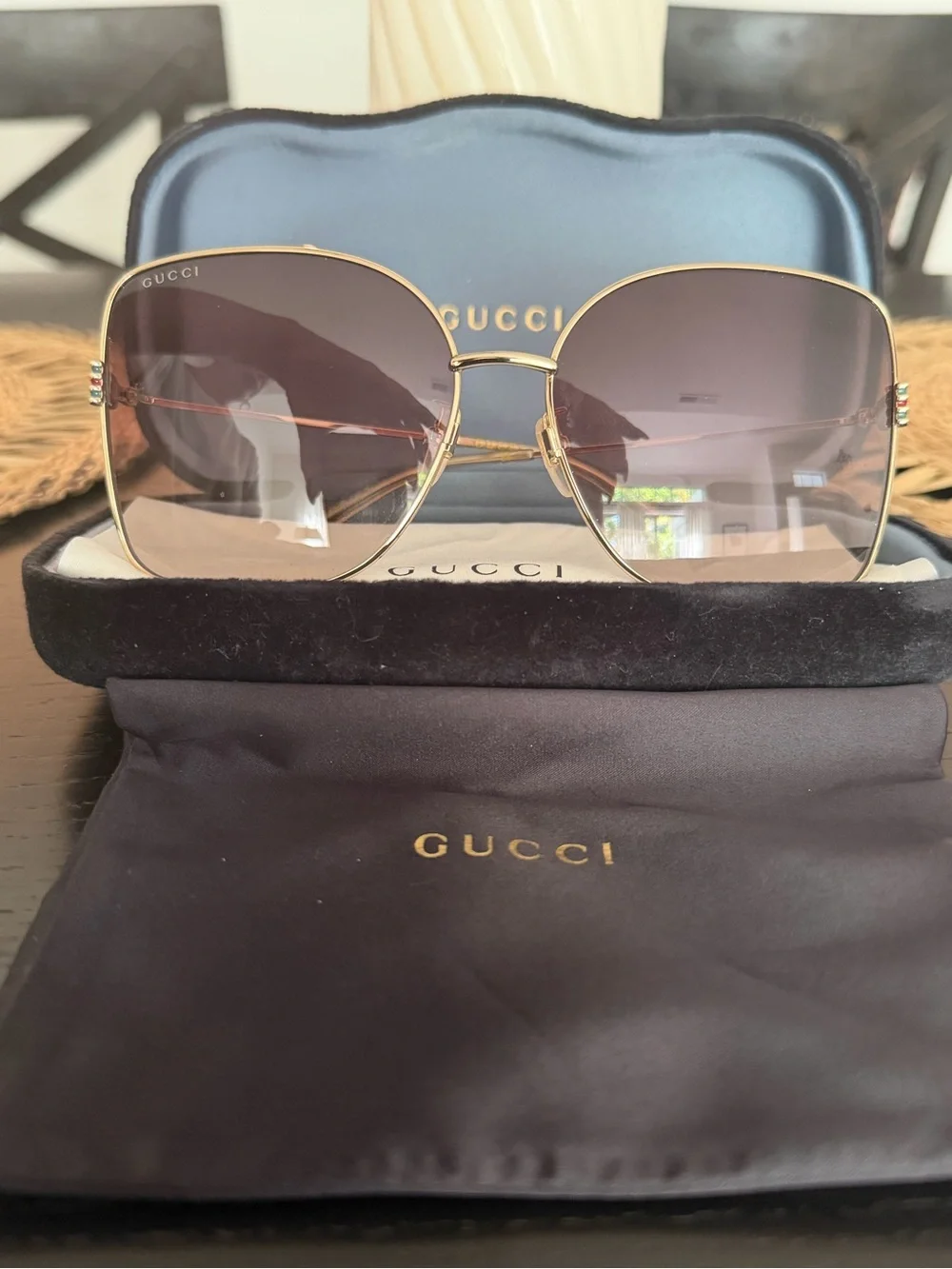 Gucci stylish sunglasses